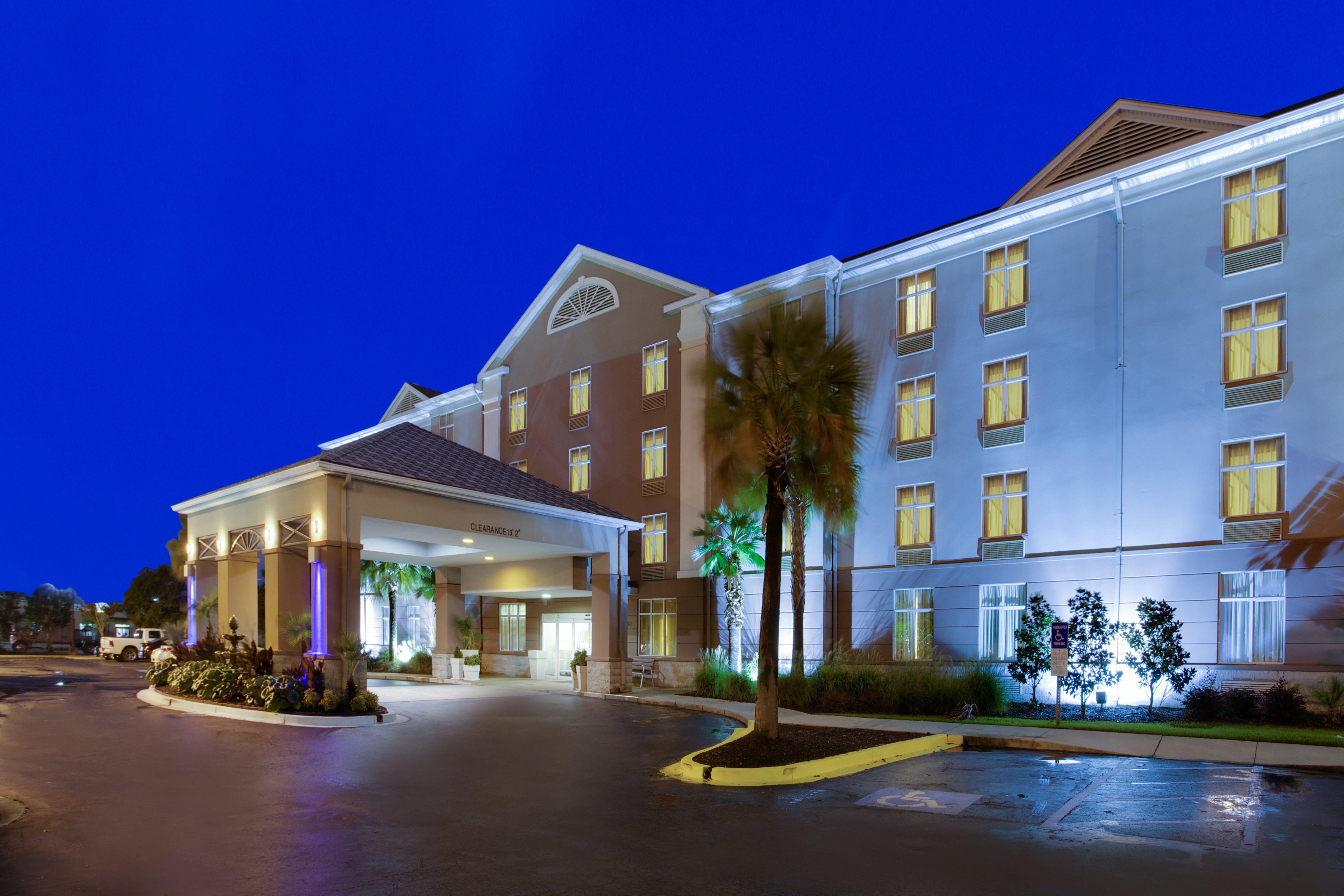Holiday Inn Express Hotel & Suites Charleston-Ashley Phosphate By Ihg North Charleston Exteriör bild