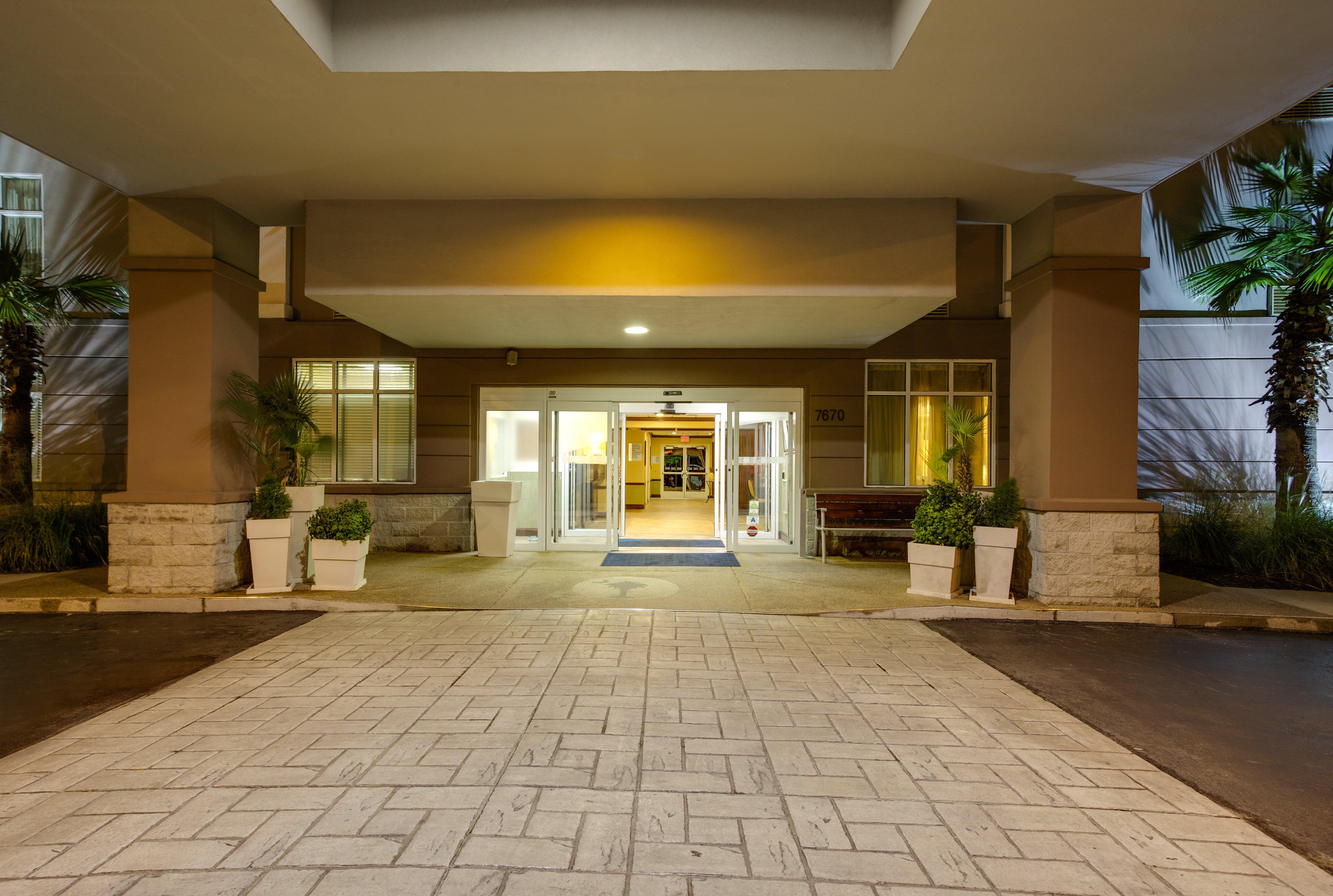 Holiday Inn Express Hotel & Suites Charleston-Ashley Phosphate By Ihg North Charleston Exteriör bild