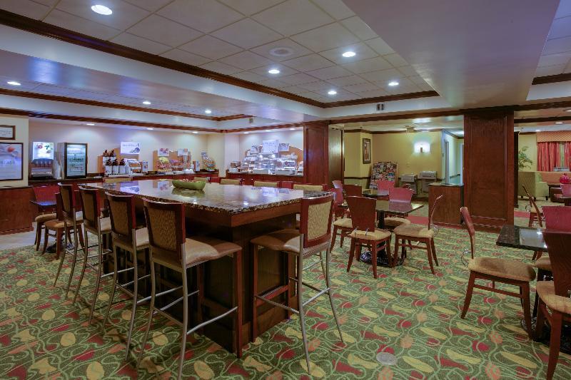 Holiday Inn Express Hotel & Suites Charleston-Ashley Phosphate By Ihg North Charleston Exteriör bild